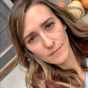 Meet your Posher, Jenna